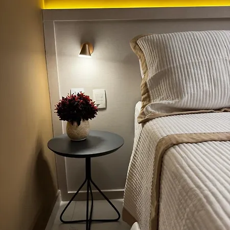 J Smart Carolina Sucupira Apartamento